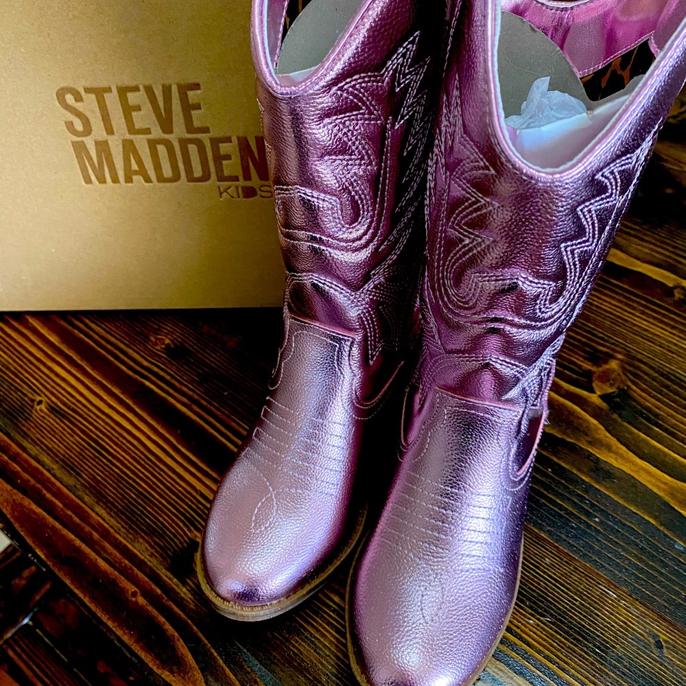 Kid's size 13 cowgirl boots (BRAND NEW)